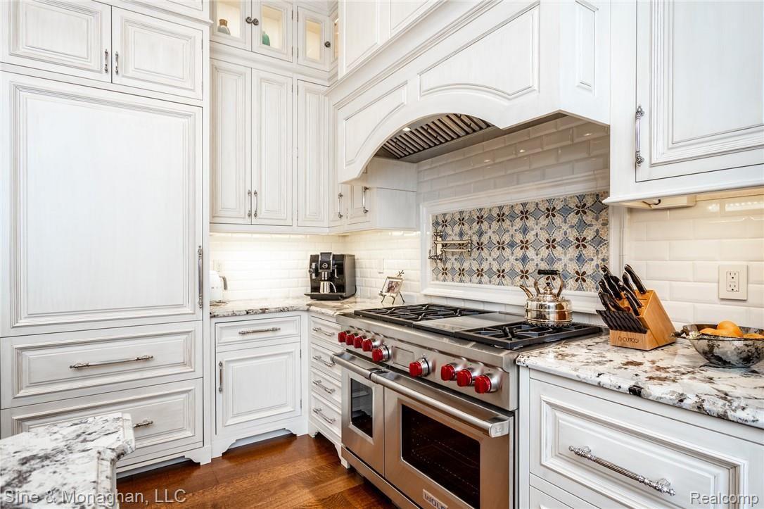315 Washington Road Grosse Pointe, MI 48230 - Photo 15 of 99 315 Washington S178.jpg