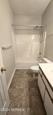 $1,350 | 721 Bragg Drive, Unit F, Wilmington, NC 28412