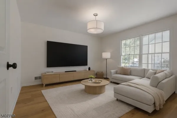 $1,395,000 | 7 Sycamore Way, Warren, NJ 07059