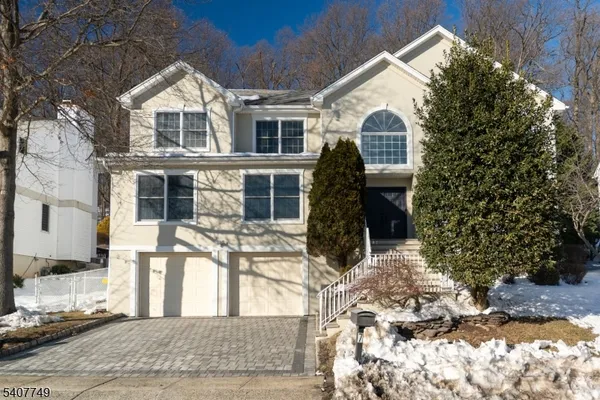 $1,395,000 | 7 Sycamore Way, Warren, NJ 07059