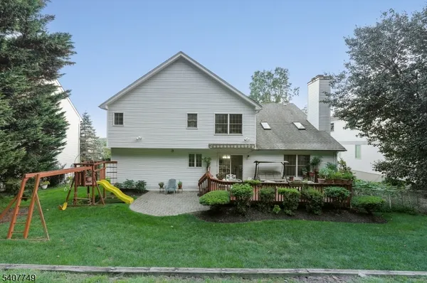 $1,395,000 | 7 Sycamore Way, Warren, NJ 07059