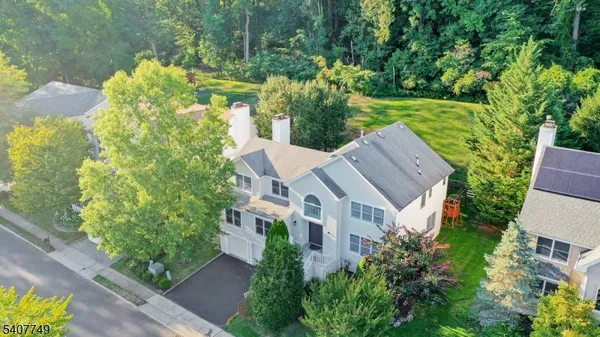 $1,395,000 | 7 Sycamore Way, Warren, NJ 07059