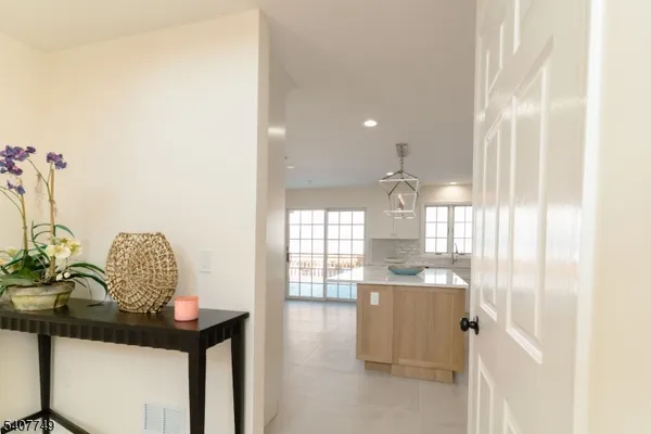 $1,395,000 | 7 Sycamore Way, Warren, NJ 07059