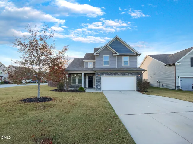 $335,000 | 532 Willow Breeze Court, Zebulon, NC 27597