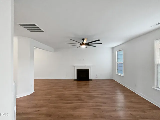 $335,000 | 532 Willow Breeze Court, Zebulon, NC 27597