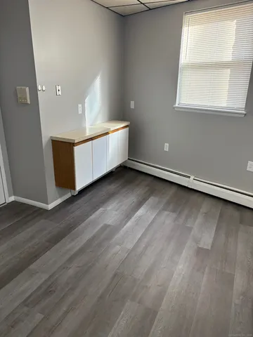 $1,200 | 344 Washington Avenue, Unit 1A, Waterbury, CT 06708