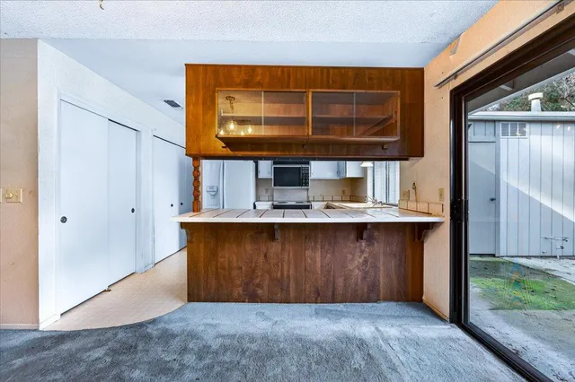 $227,500 | 4676 East Alamos Avenue, Unit 117, Fresno, CA 93726