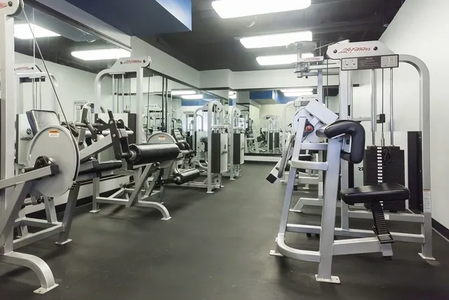 $2,350 | 10 East Ontario Street, Unit 2108, Chicago, IL 60611