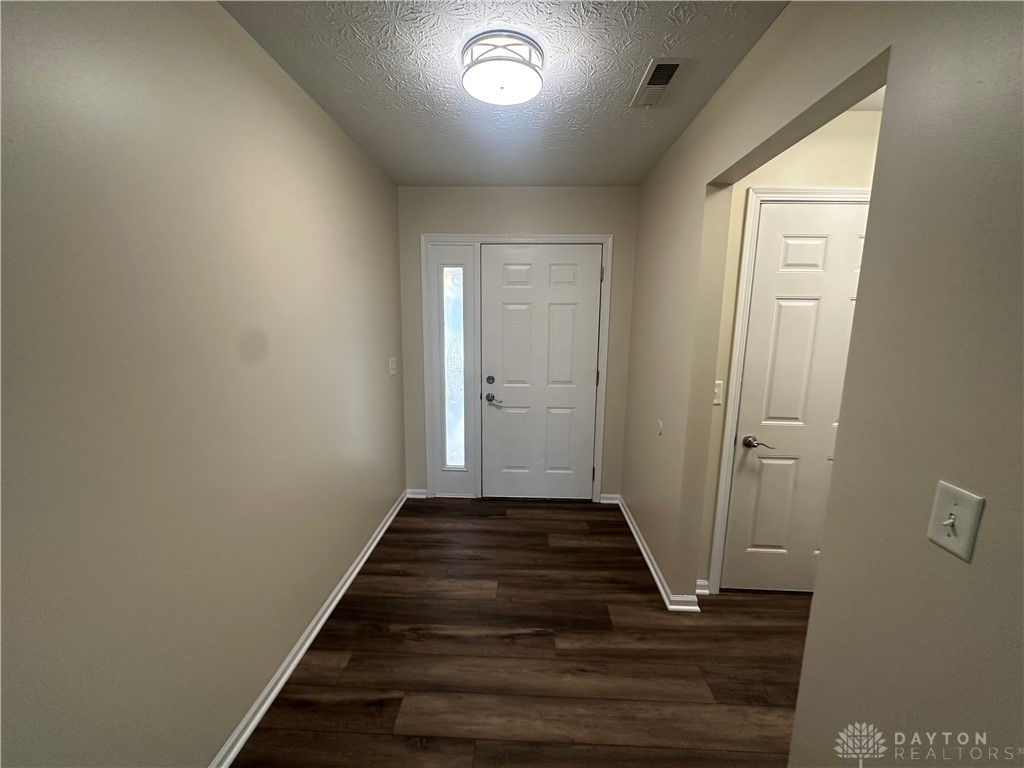 203 Marrett Farm Road Union, OH 45322 - Photo 5 of 20