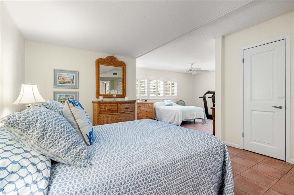 8592 Hidden Lagoon Road Sarasota, FL 34242 - Photo 52 of 82 Gallery Image 52