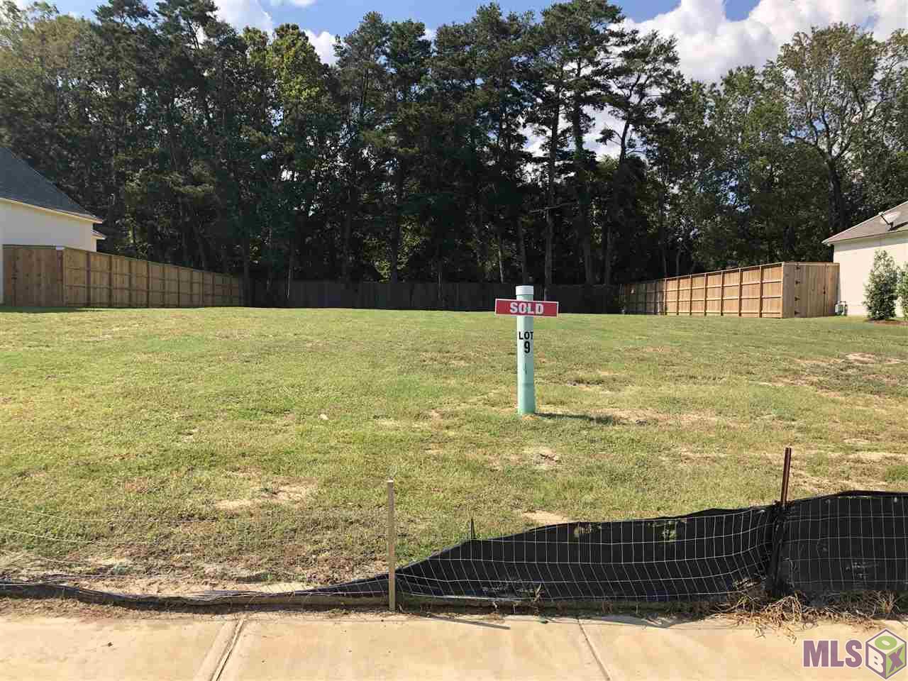 9 Valhalla Boulevard Baton Rouge, LA 70810 - Photo 1 of 1
