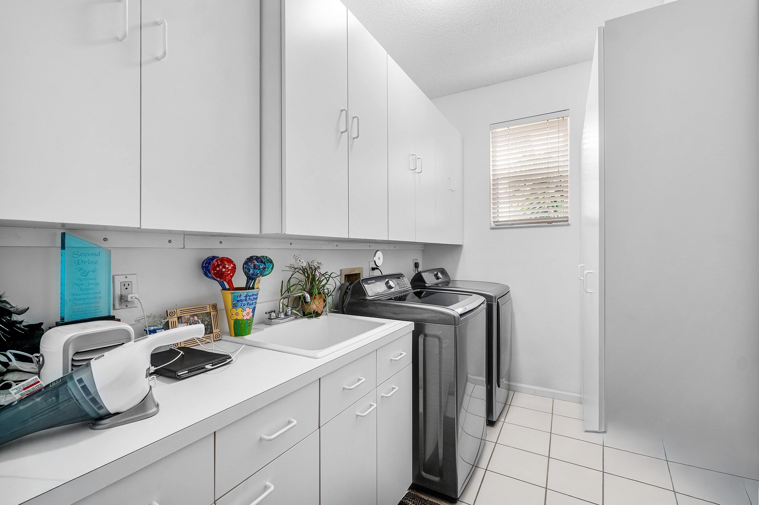 2432 Northwest 67th Street Boca Raton, FL 33496 - Photo 27 of 61 032-2432Northwest67thStreet-BocaRaton-FL
