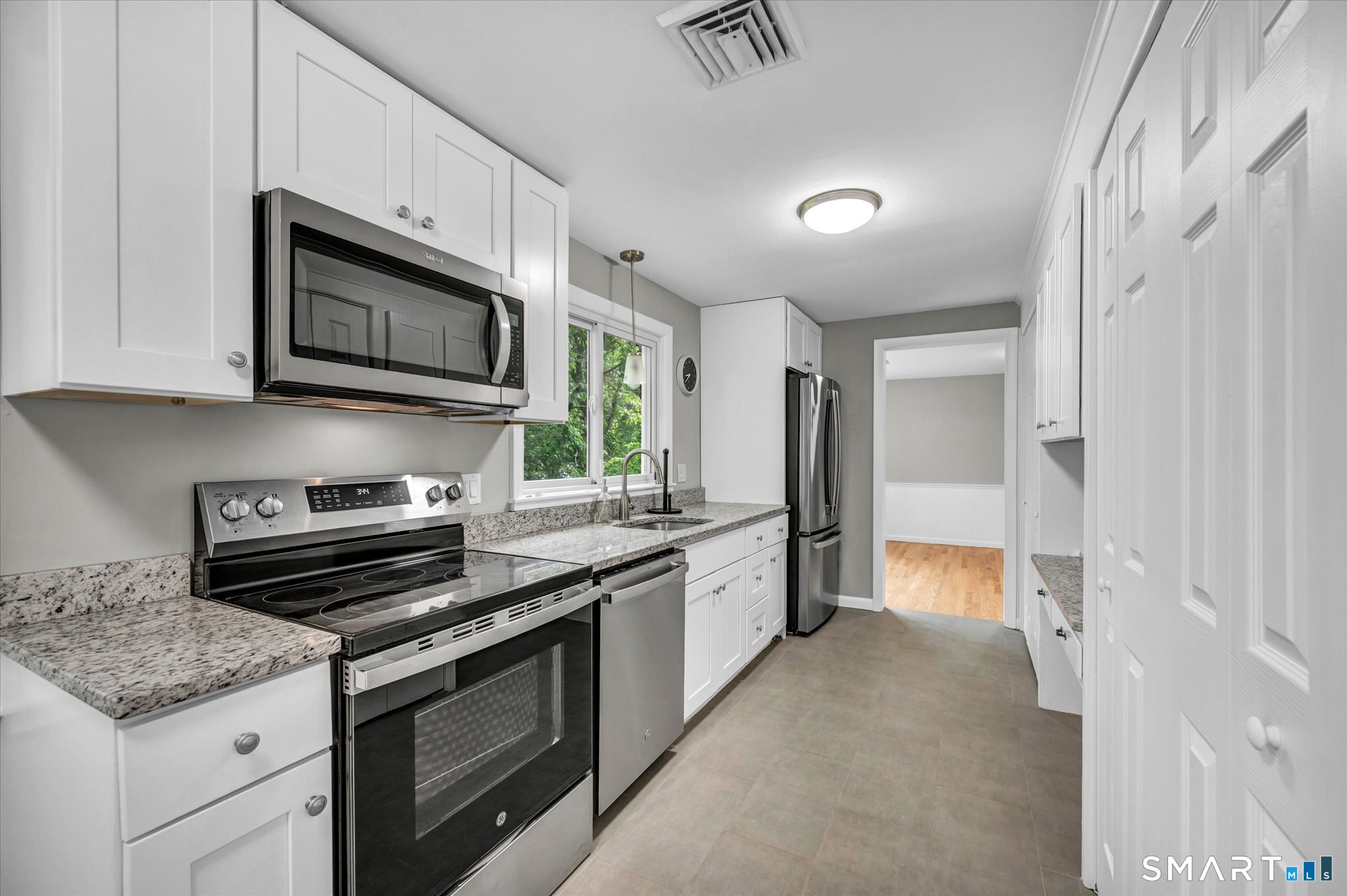 24 Ridge Road Cromwell, CT 06416 - Photo 13 of 30 Kitchen