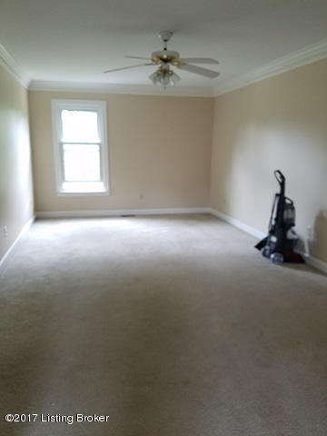 1438 Twin Ridge Road Lyndon, KY 40242 - Photo 19 of 26 20170608_122836