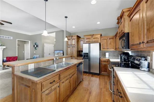 $482,000 | 1362 Brompton Lane, Raymore, MO 64083