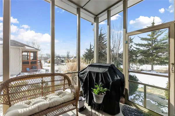 $469,000 | 1362 Brompton Lane, Raymore, MO 64083
