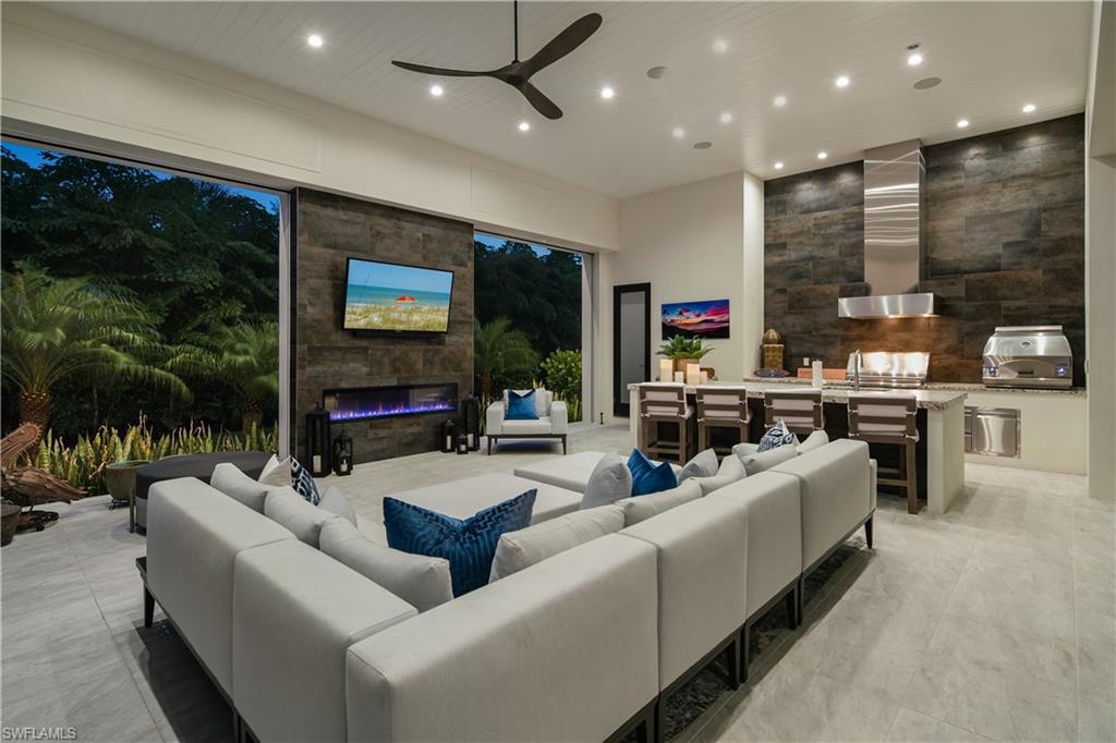 882 Cassena Road Naples, FL 34108 - Photo 44 of 46 Gallery Image 44
