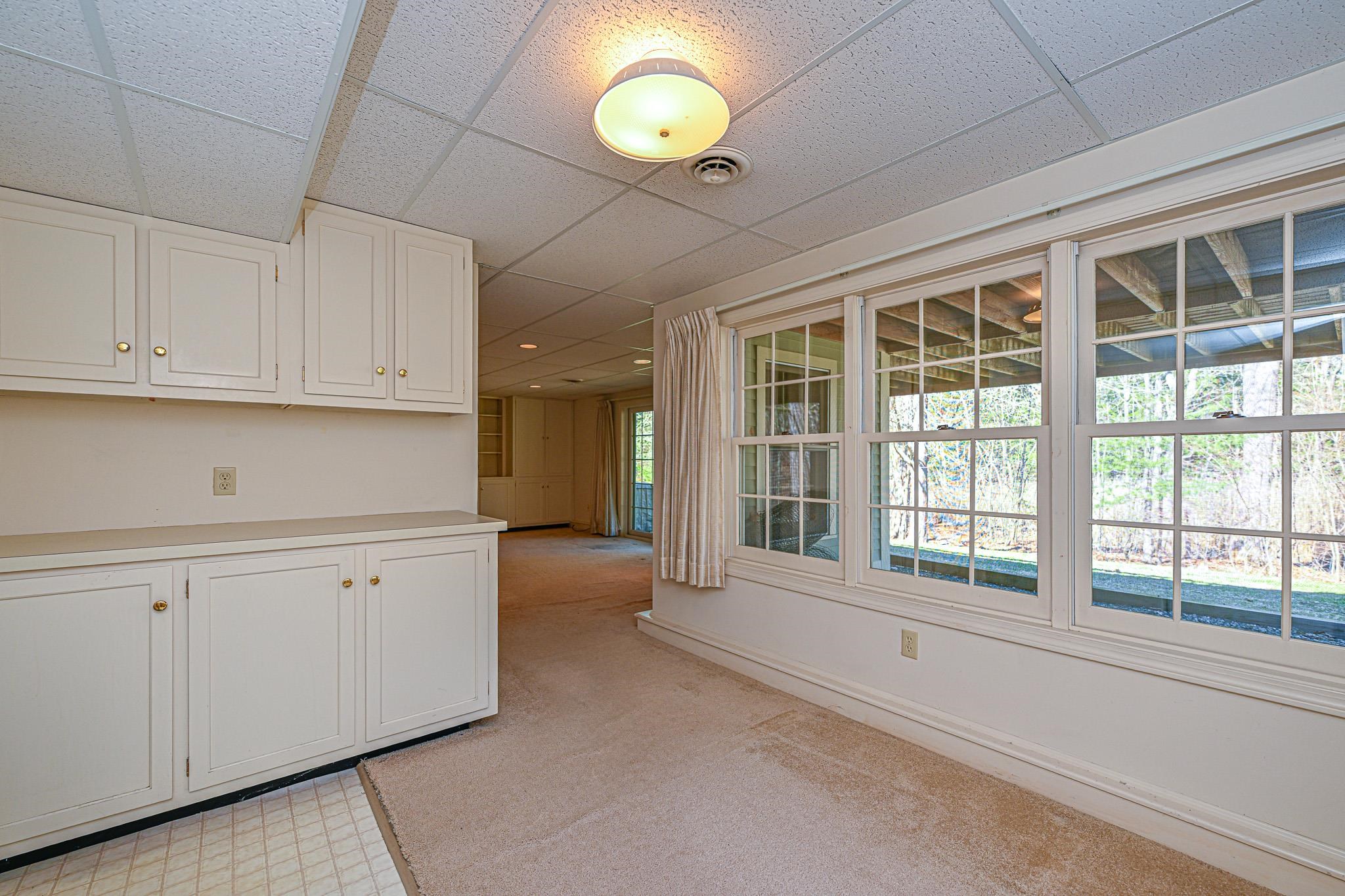 63 Peninsula Drive Stratham, NH 03885 - Photo 38 of 51