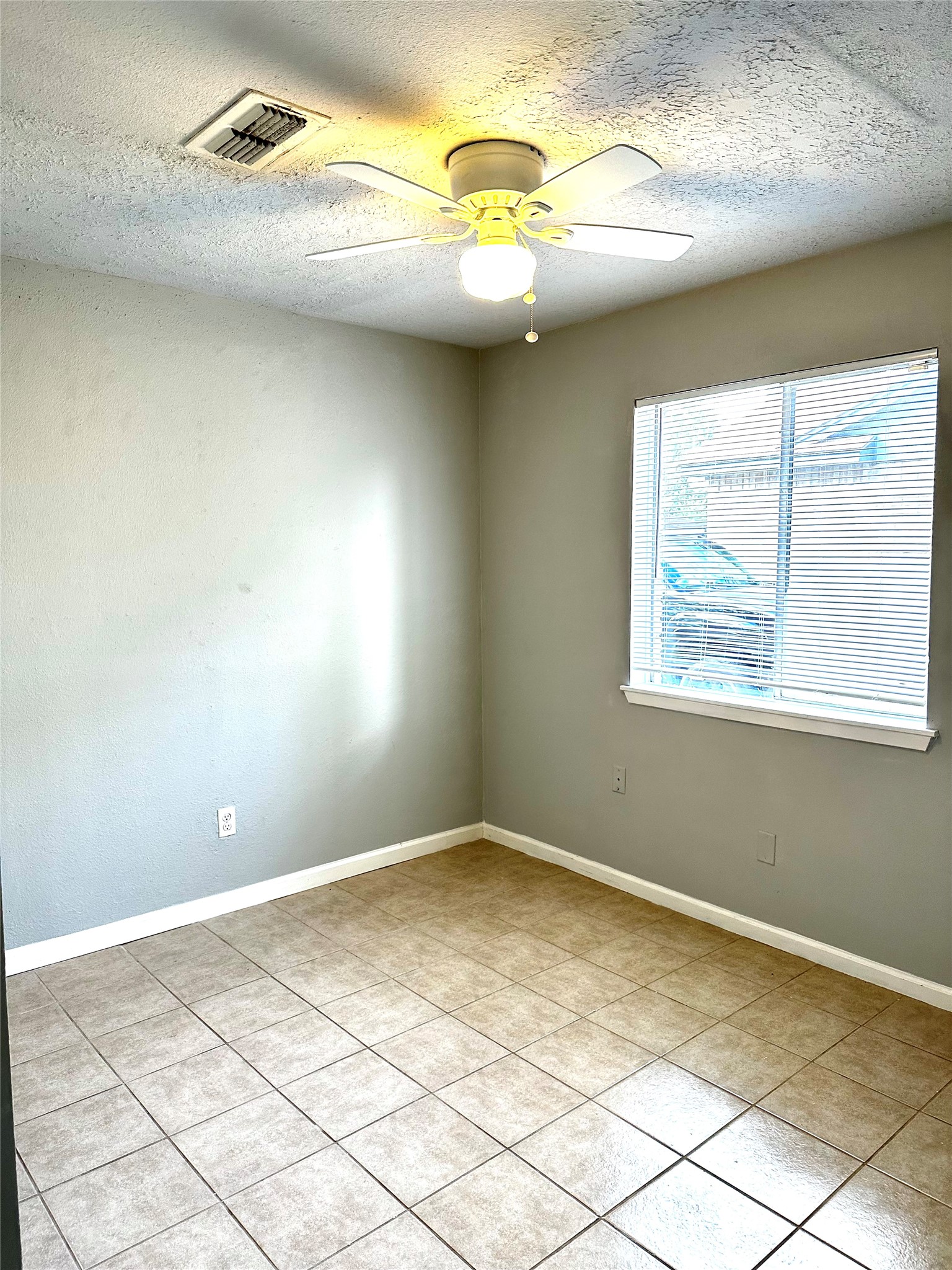 2351 Spring Dusk Drive Spring, TX 77373 - Photo 7 of 10