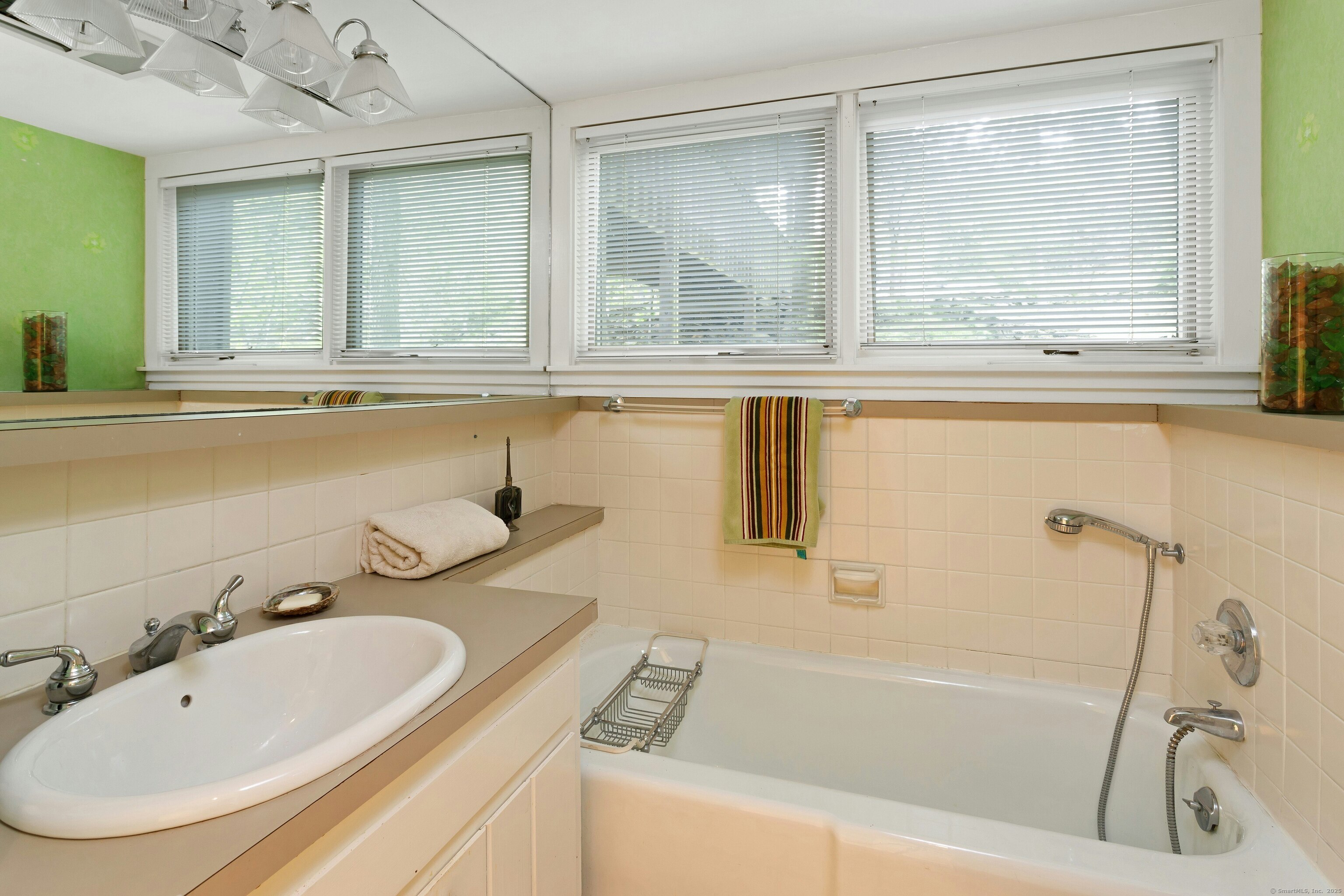 32 Beeholm Road Redding, CT 06896 - Photo 19 of 40 a bathroom with a sink and a bathtub