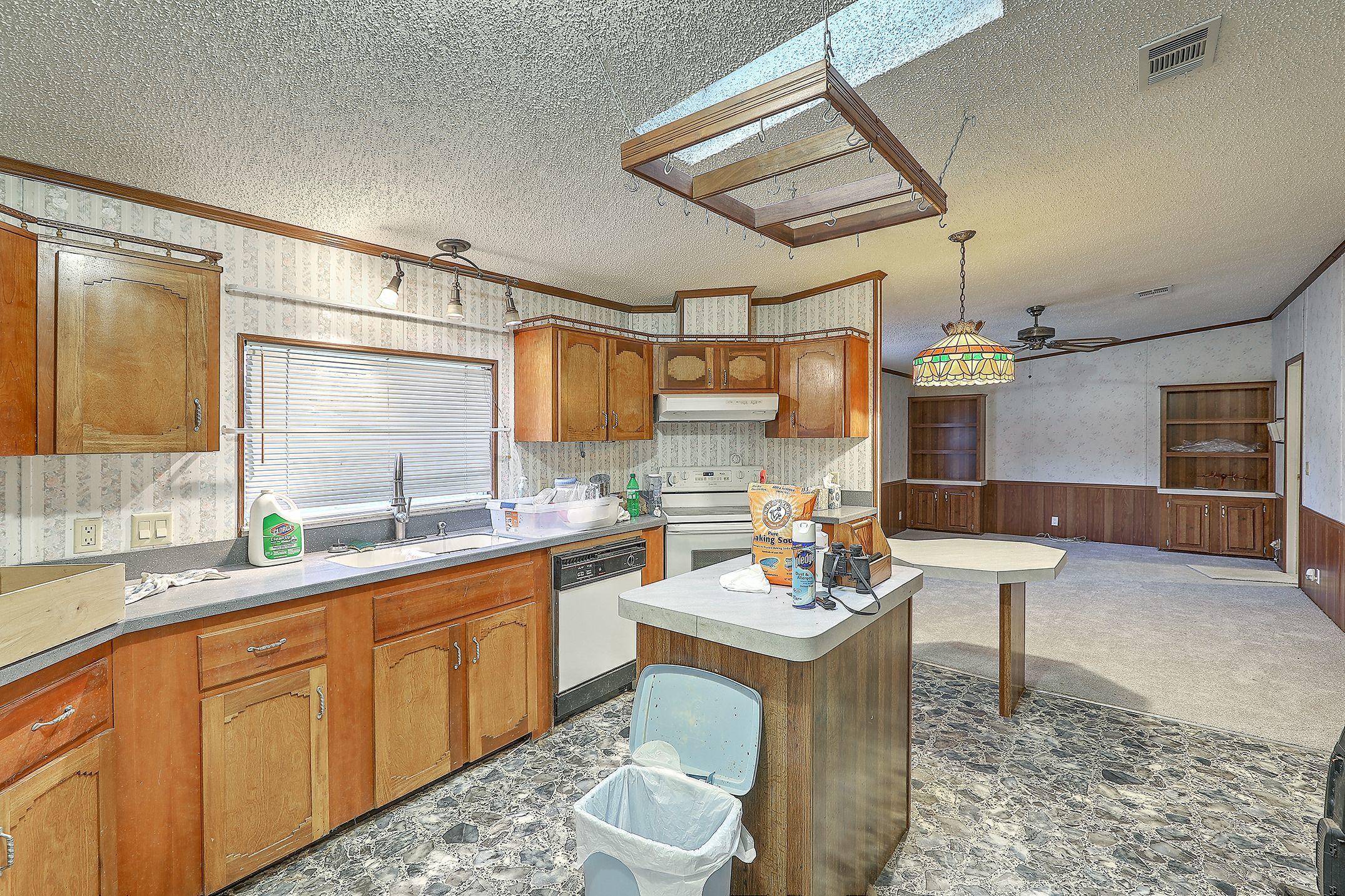 532 Bedon Road Walterboro, SC 29488 - Photo 6 of 24 v4YmzKTk