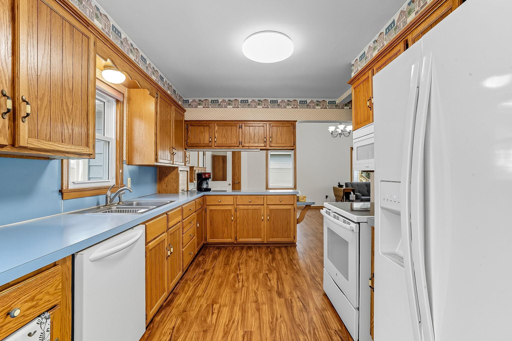 1050 Carlton Avenue Faribault, MN 55021 - Photo 12 of 35