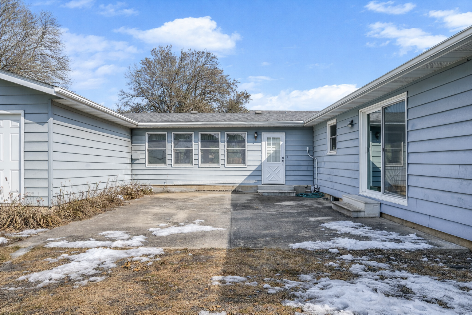 1050 Carlton Avenue Faribault, MN 55021 - Photo 3 of 35