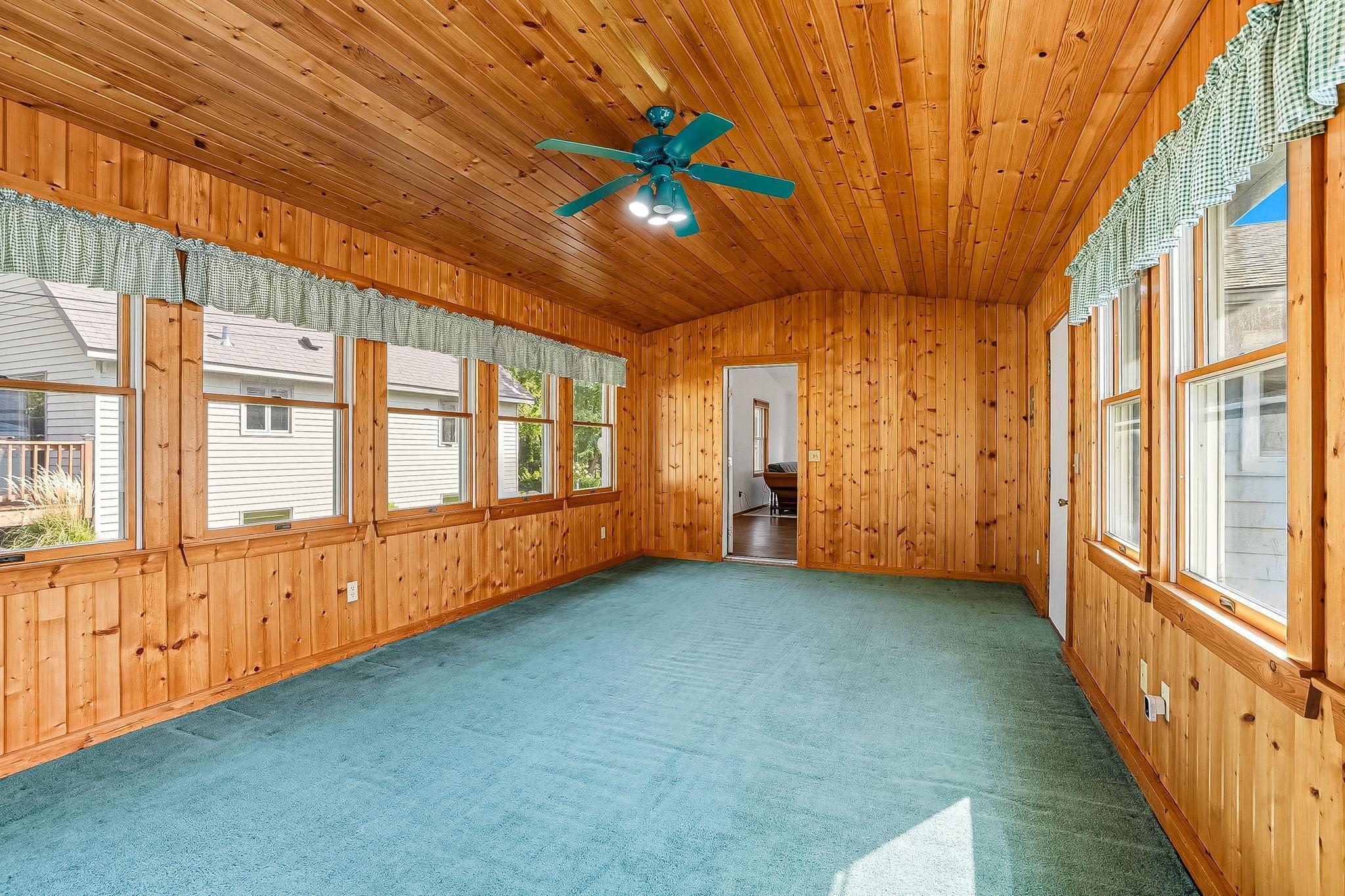 1050 Carlton Avenue Faribault, MN 55021 - Photo 8 of 35