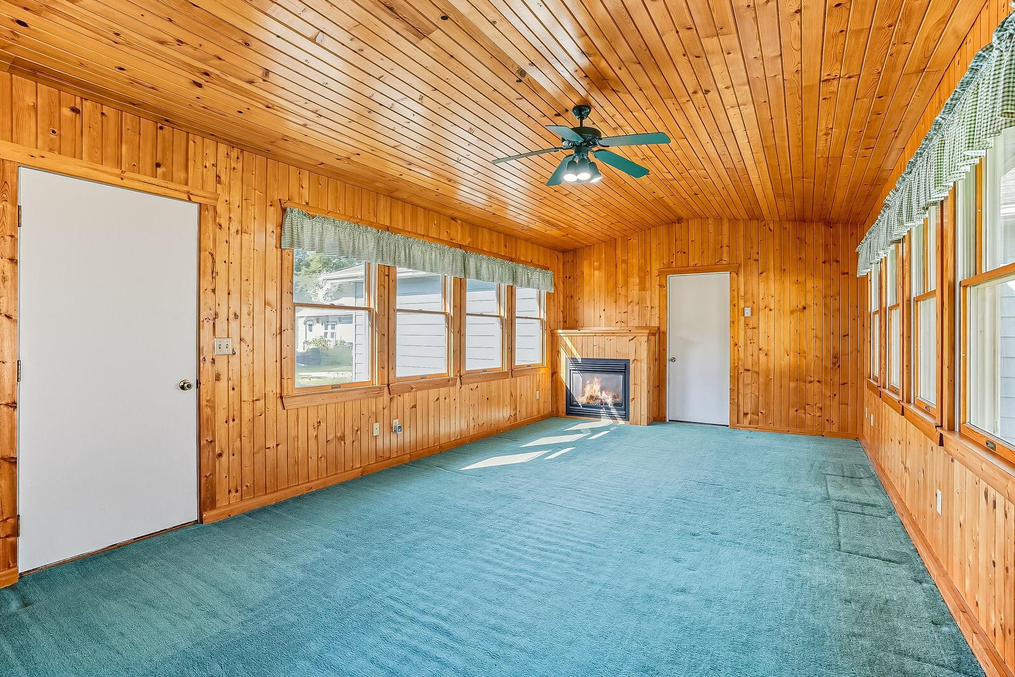 1050 Carlton Avenue Faribault, MN 55021 - Photo 9 of 35