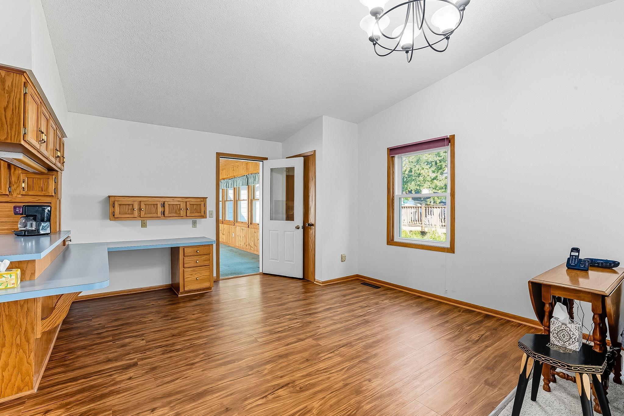 1050 Carlton Avenue Faribault, MN 55021 - Photo 10 of 35