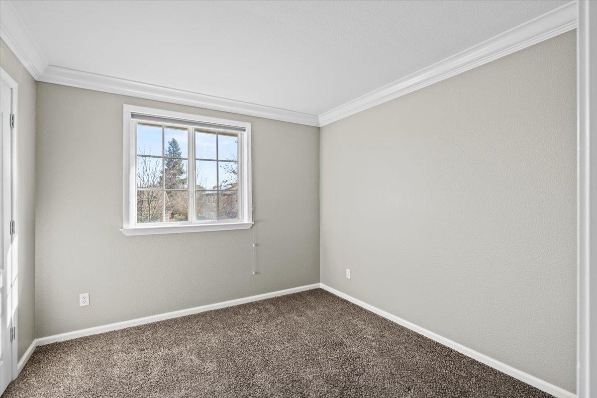 4056 Aitken Dairy Road Rocklin, CA 95677 - Photo 45 of 59 an empty room with a window