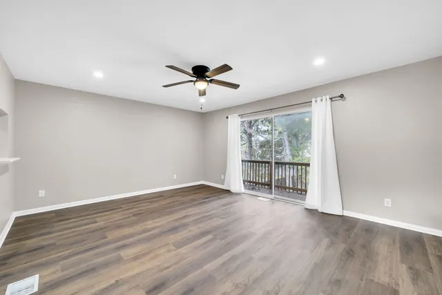 $259,000 | 200 White Street, Unit 6, Niceville, FL 32578