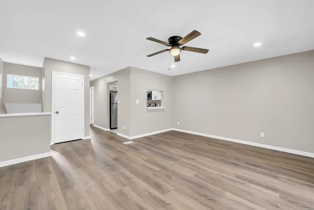 $259,000 | 200 White Street, Unit 6, Niceville, FL 32578