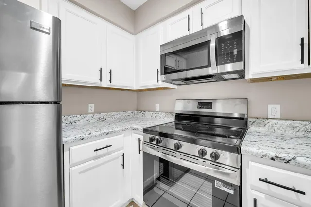 $259,000 | 200 White Street, Unit 6, Niceville, FL 32578