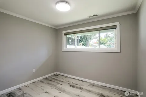 $860,000 | 21801 51st Avenue West, Mountlake Terrace, WA 98043