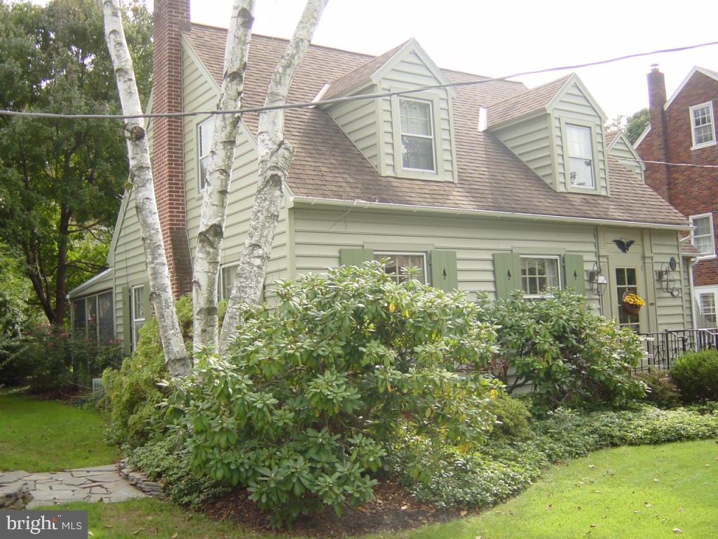 212 East 2nd Avenue Lititz, PA 17543 - Photo 2 of 20 Gallery Image 2