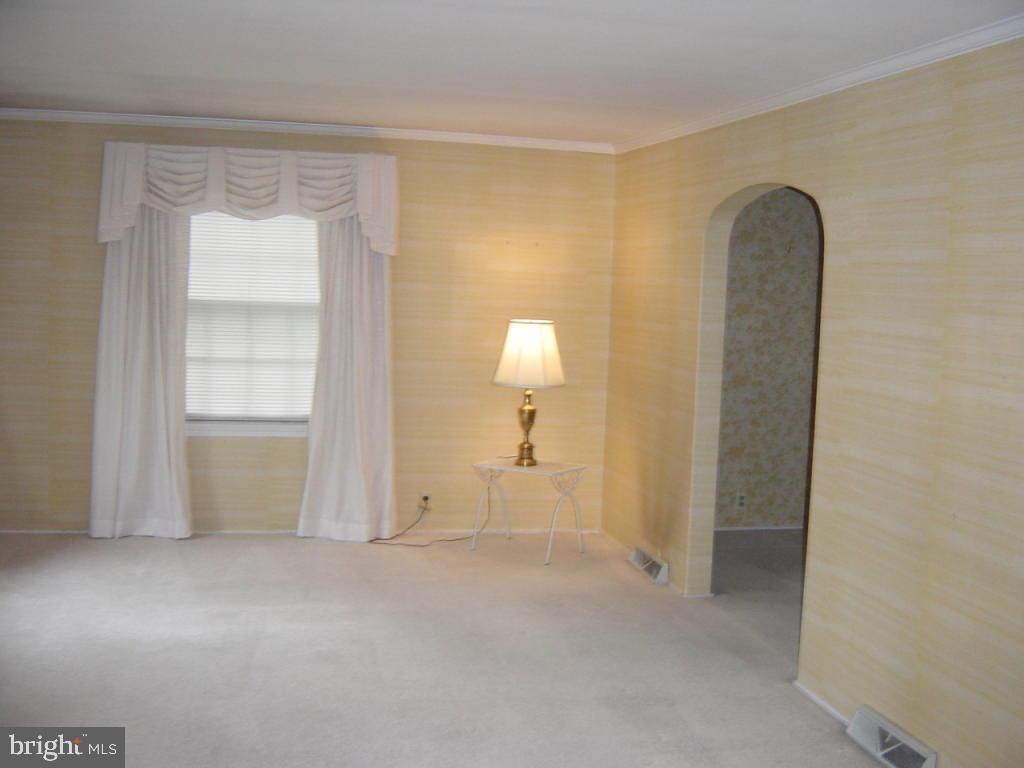 212 East 2nd Avenue Lititz, PA 17543 - Photo 5 of 20 Gallery Image 5