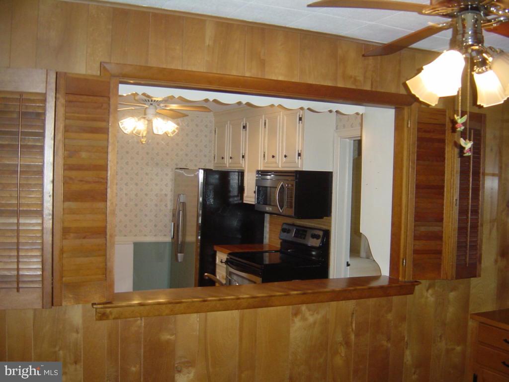 212 East 2nd Avenue Lititz, PA 17543 - Photo 7 of 20 Gallery Image 7