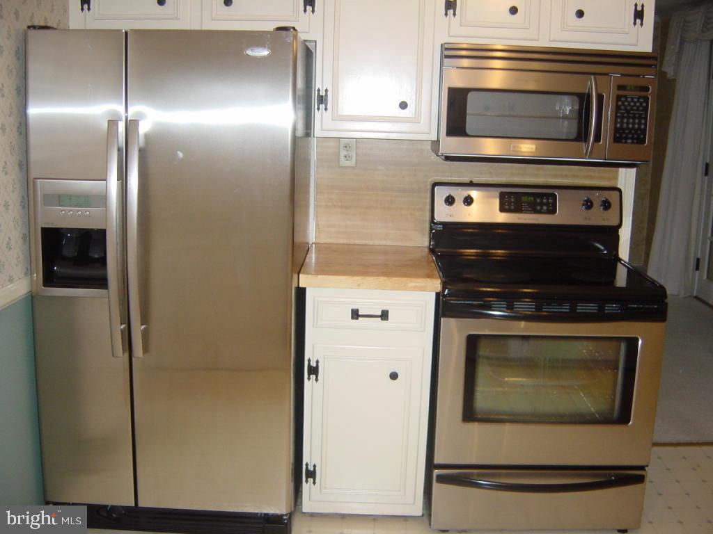 212 East 2nd Avenue Lititz, PA 17543 - Photo 9 of 20 Gallery Image 9