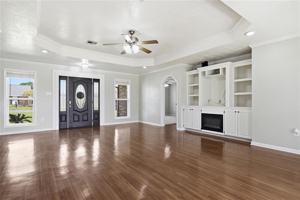 711 Royale Drive Jennings, LA 70546 - Photo 4 of 36