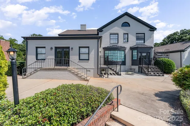 $225,000 | 3001 Heathstead Place, Charlotte, NC 28210