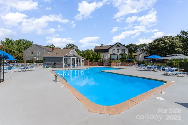 $225,000 | 3001 Heathstead Place, Charlotte, NC 28210