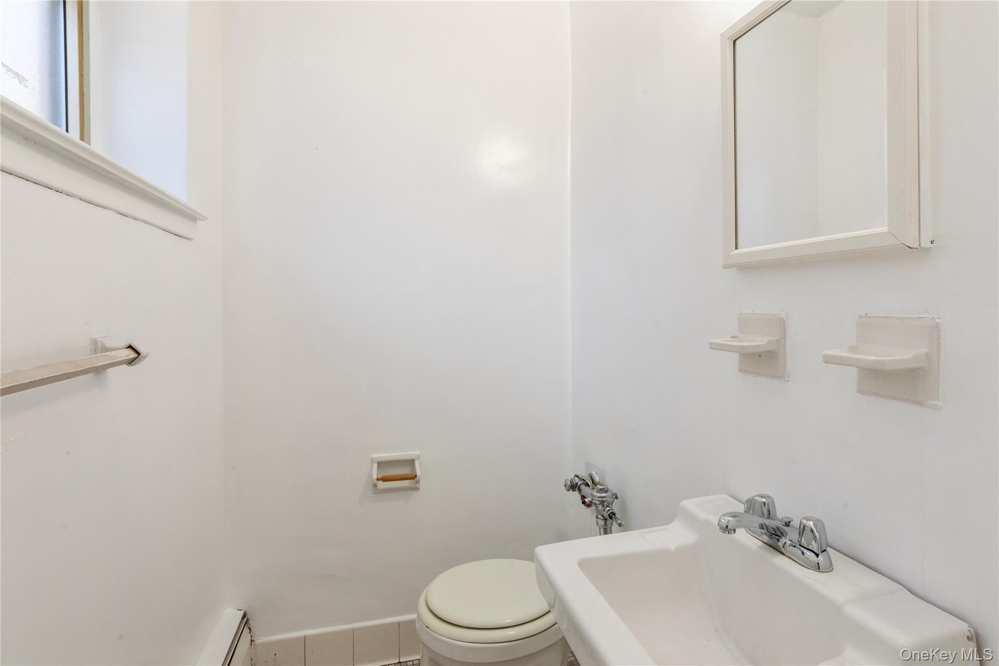 99-10 60th Avenue, Unit CC1 Queens, NY 11368 - Photo 18 of 24