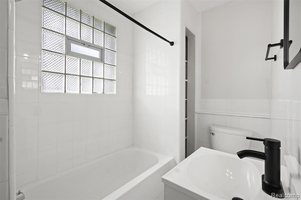 1818 East 11 Mile Road Royal Oak, MI 48067 - Photo 10 of 10
