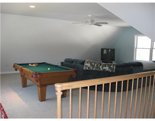 331 Clay Hill Road Cape Neddick, ME 03902 - Photo 8 of 31 Den/Family/Great Room.