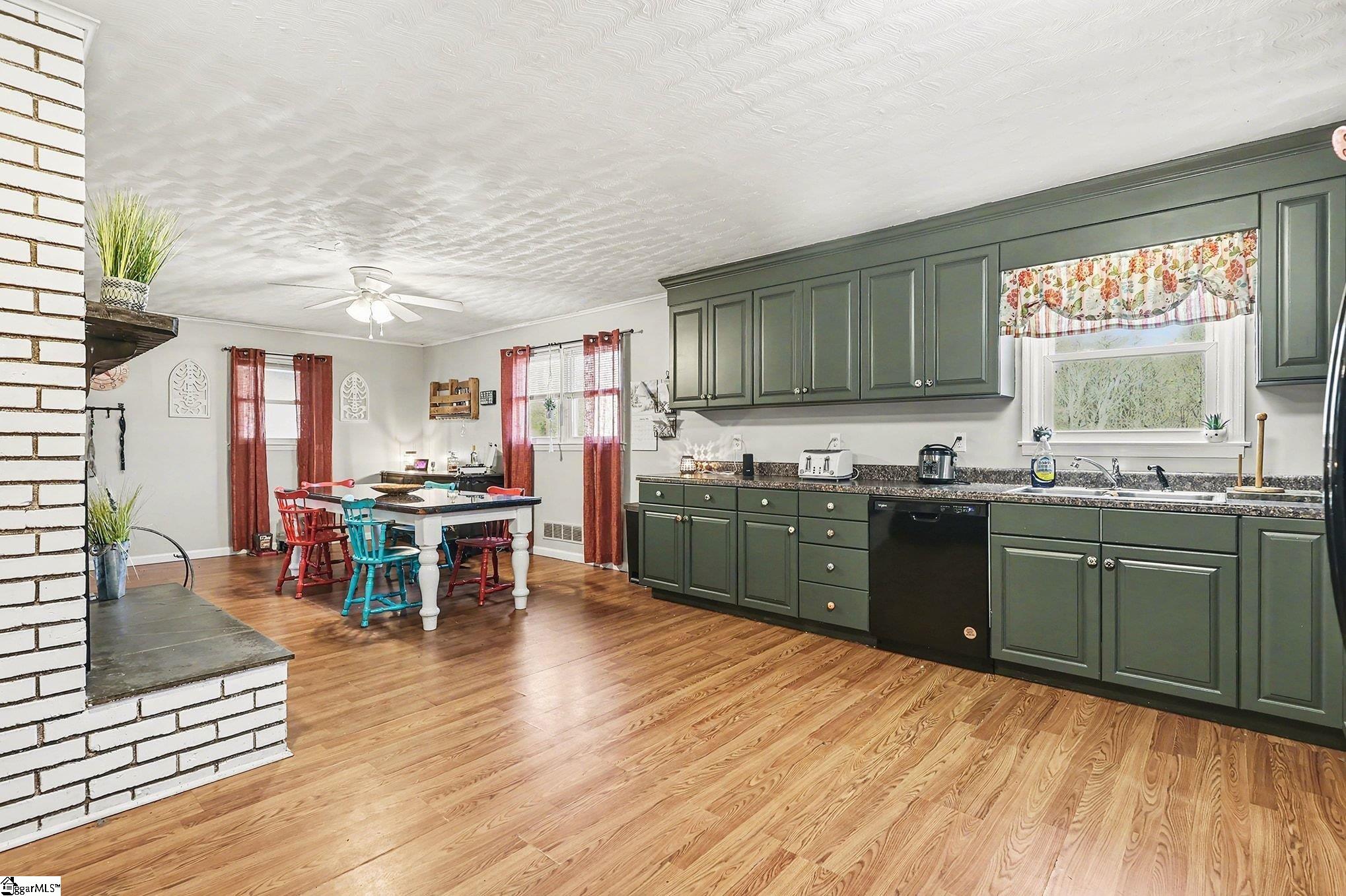 315 Graham Chapel Road Cowpens, SC 29330 - Photo 8 of 25