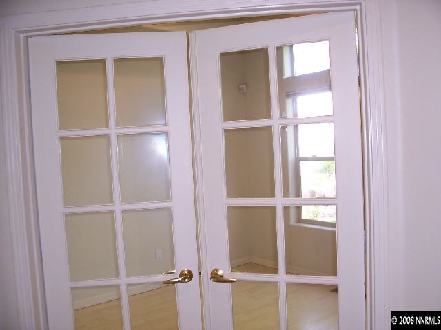 780 Putnam Drive Reno, NV 89503 - Photo 3 of 8