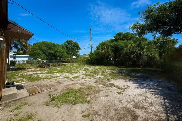 $1,650 | 649 West 4th Street, Riviera Beach, FL 33404