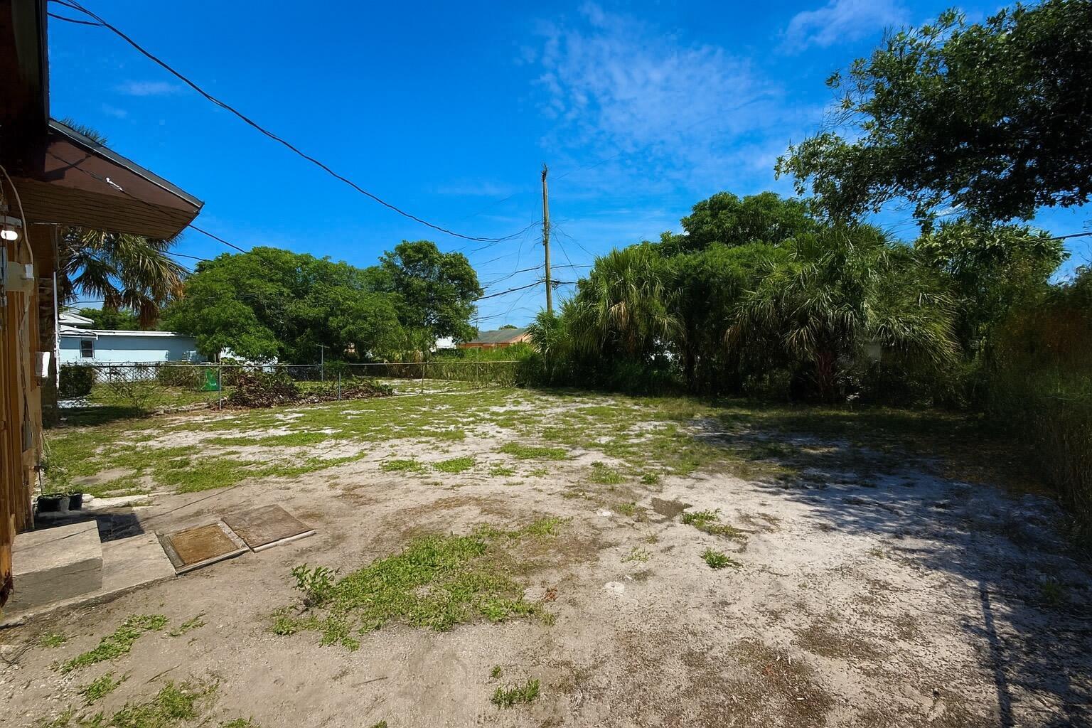 649 West 4th Street Riviera Beach, FL 33404 - Photo 13 of 13 Image 167