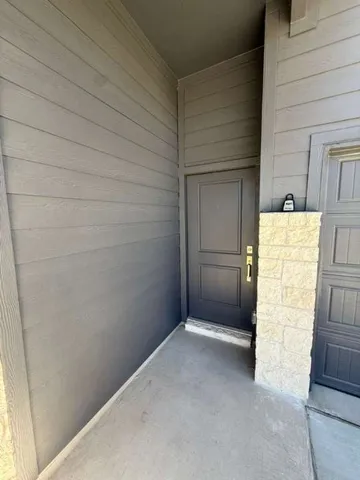 $2,350 | 577 Sormonne Loop, Kyle, TX 78640